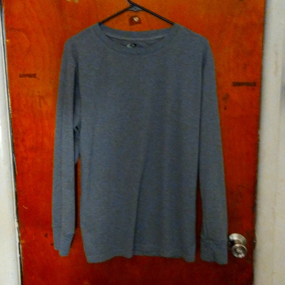 Mossy oak Long sleeve long John material shirt to keep you warm as needed